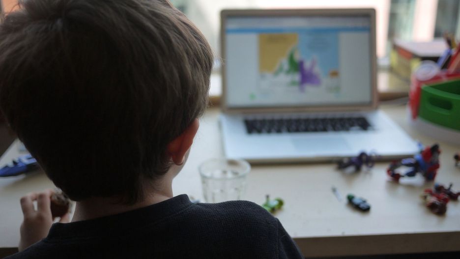 Bunt rodziców. Jeden protest odwołano, ale mogą pojawić się kolejne