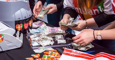 WOŚP 2019 w Lublinie. Sprawdź, ile pieniędzy zebrali wolontariusze [ZDJĘCIA]