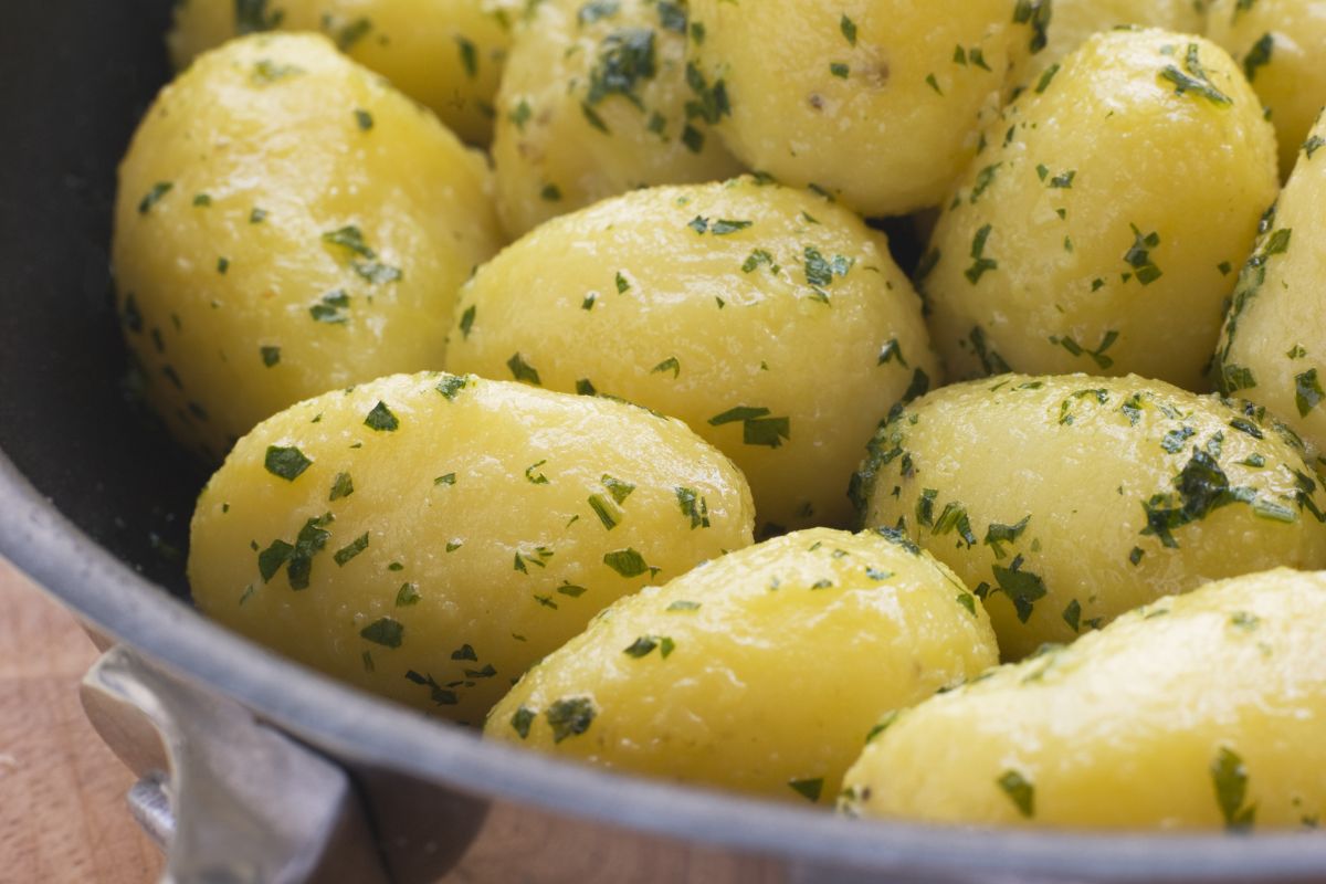 Takie ziemniaki smakują obłędnie, a nie zawierają soli