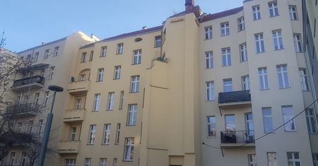 Zagrał w filmie. Teraz terroryzuje sąsiadów