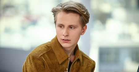 Piotr Zioła przerwał milczenie po 5 latach. Wokalista leczył się psychiatrycznie