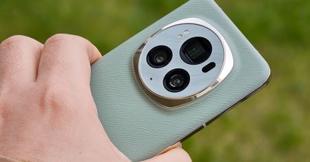 To jak cztery smartfony w jednym. Honor Magic 6 Pro - recenzja
