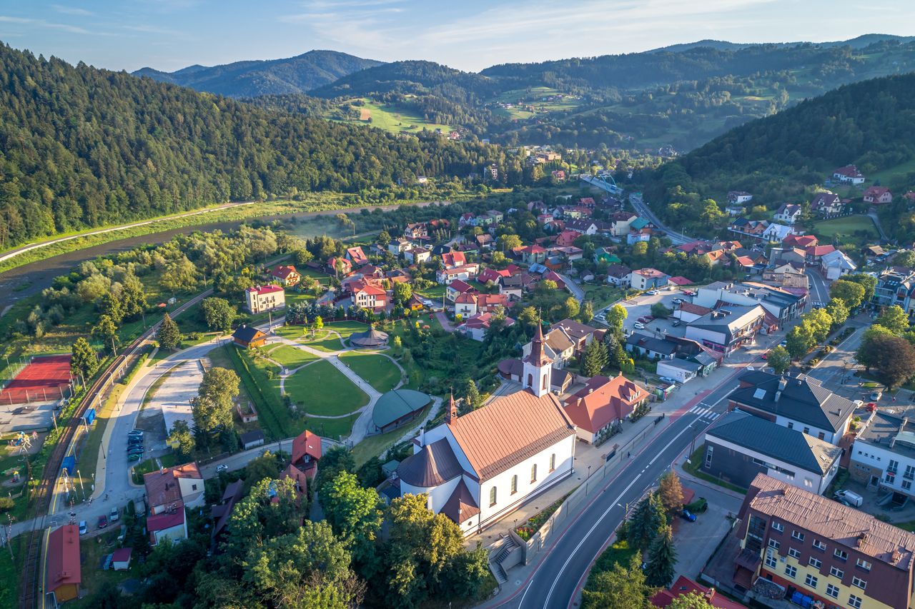 Piwniczna Zdrój - panorama miasta (zdjęcie ilustracyjne)