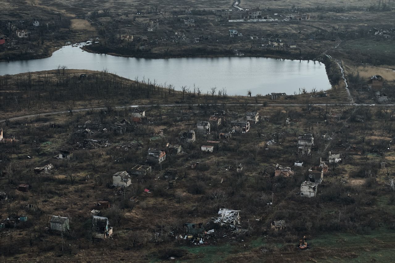 Ukrainian forces maintain control amid intense battles in Avdiivka, says General Tarnavskyi