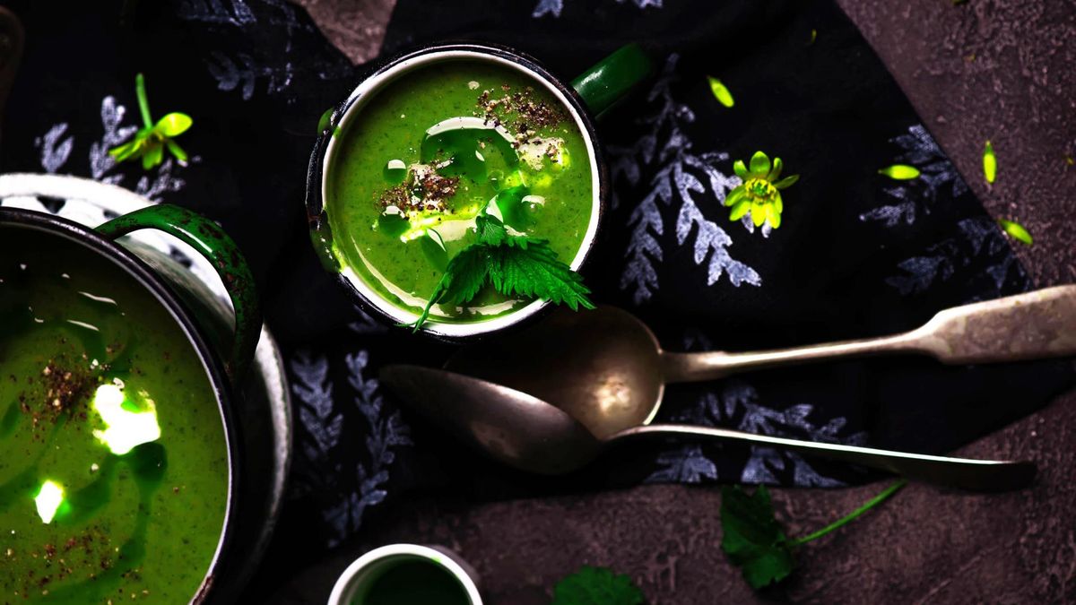 Zupa pokrzywowa - cenne źródło witamin i minerałów