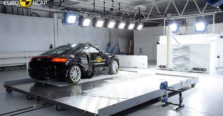 Nowe testy zderzeniowe Euro NCAP: Renault Trafic, Opel Vivaro, Audi TT