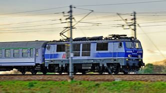 15 pociągów PKP zatrzyma się. Przez zmianę czasu