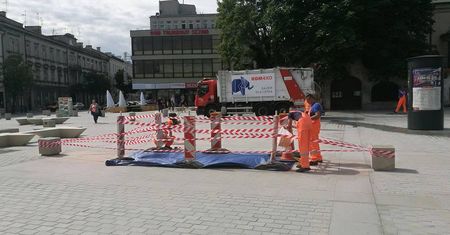 Uszkodzone fontanny na placu Litewskim. Wiemy, ile wyniesie ich naprawa