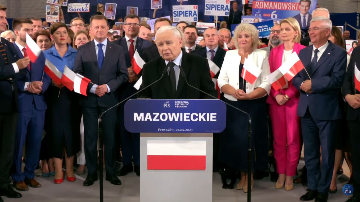 Jarosław Kaczyński podczas konwencji wyborczej w Pruszkowie