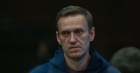Rosja. Aleksiej Nawalny "musi zakończyć głodówkę"