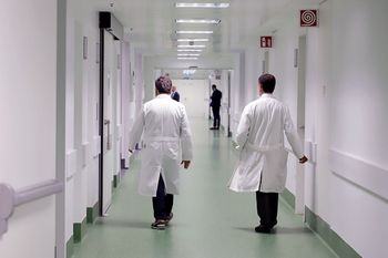 Lekarska lista płac. Ile zarabia się w polskich szpitalach?