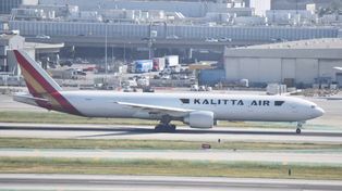 Boeing 777 Kalitta Air zahaczył ogonem o pas w Cincinnati