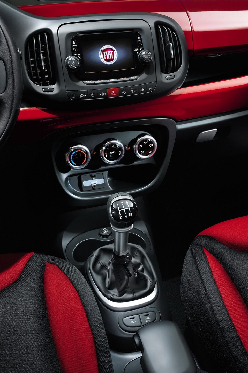 Fiat 500L - obszerna galeria zdjęć 43