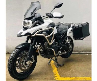 Mistrzowie podróbek znów w akcji. Tym razem skopiowali BMW GS-a