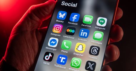 Poważna awaria. Facebook i Messenger nie działały przez prawie godzinę