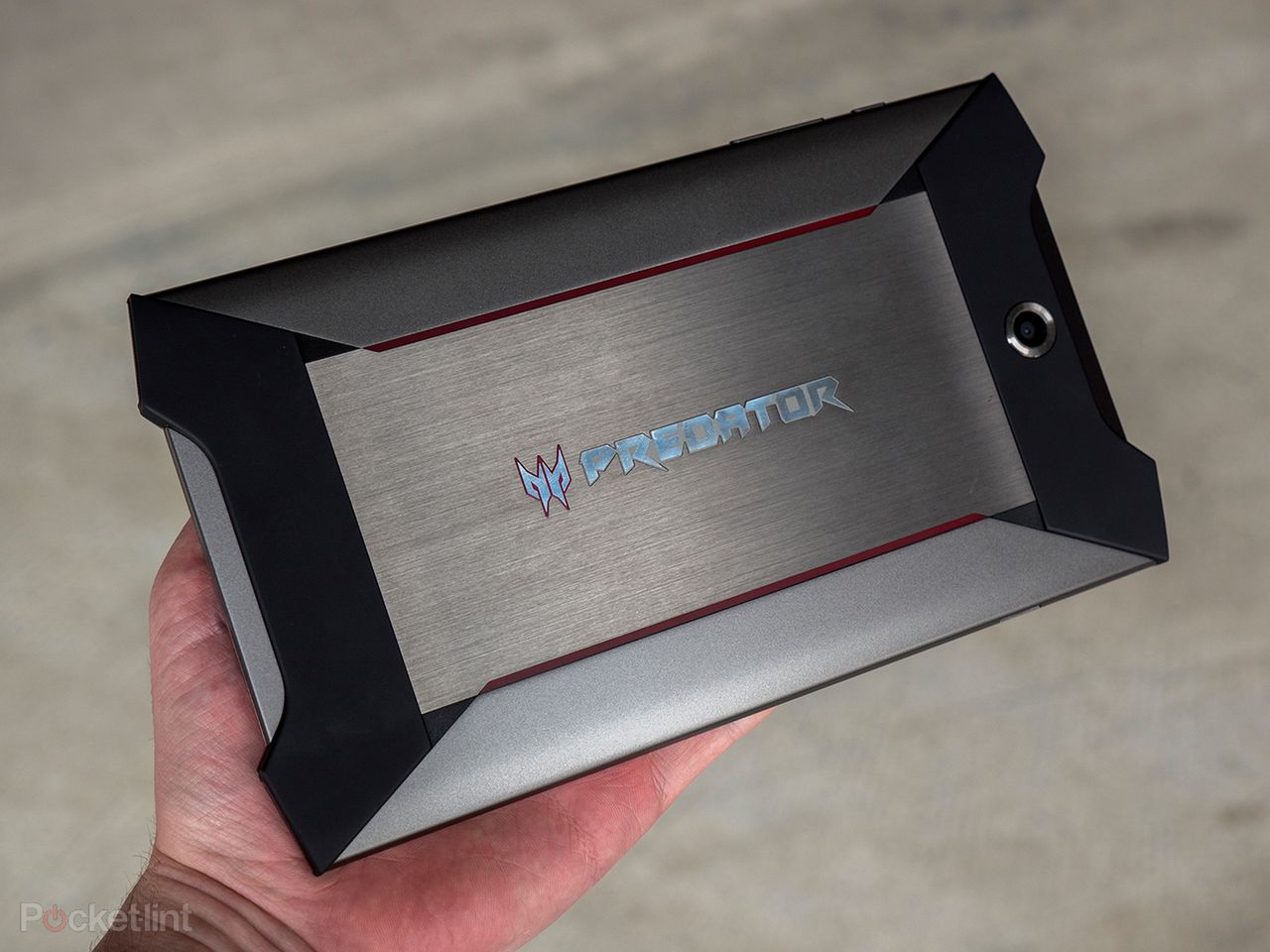 Acer Predator 8 to prawdziwy tabletowy potwór dla graczy 2