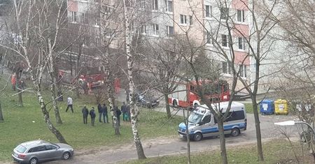Przypalona potrawa przyczyną interwencji strażaków przy ul. Paganiniego [ZDJĘCIA]