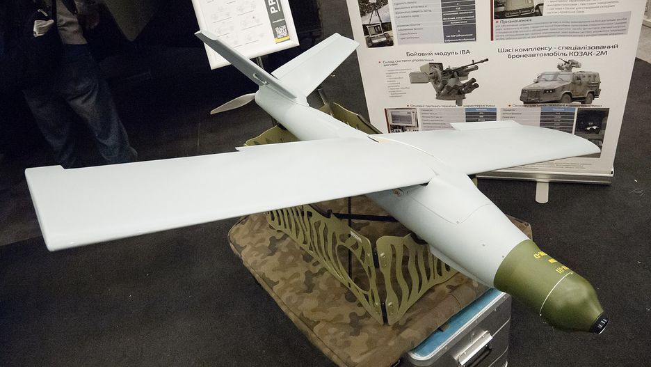 Ukraiński bankowiec ogłosił zbiórkę pieniędzy na systemy Warmate i 40 dronów "kamikaze". Dla wpłacających przewidziano nagrody i ważny bonus   