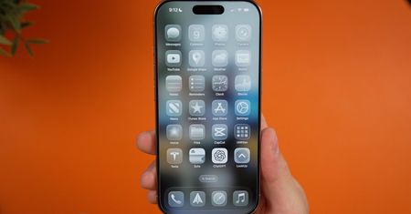 Zmiana w aktualizacji iPhone’ów. Apple chce poprawić statystyki?