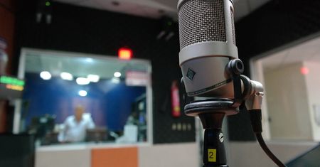 Stacja radiowa w Tunezji gra dżingle RMF FM. "To naruszenie praw autorskich"