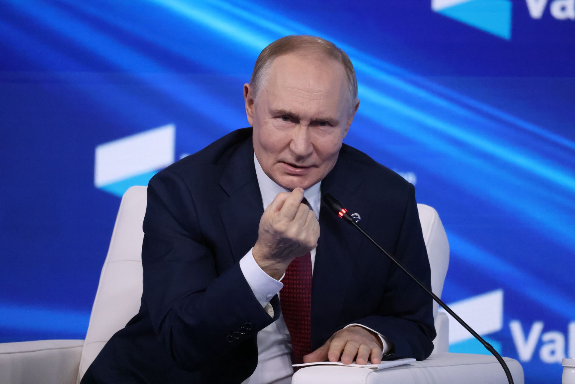 "Rosja będzie zestrzeliwać Tomahawki". Putin kpi i rzuca oskarżenia