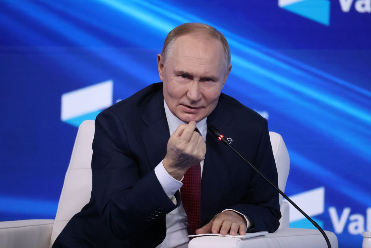 "Rosja będzie zestrzeliwać Tomahawki". Putin kpi i rzuca oskarżenia