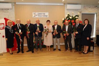 35-lecie samorządu. Uroczysta sesja Rady Miejskiej w Wielichowie. Wręczono medale i wyróżnienia