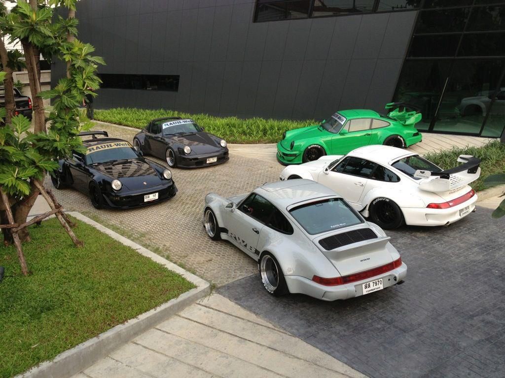 Porsche 911 RWB