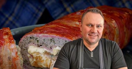 Szybka i pyszna. Tomasz Strzelczyk robi najlepszą roladę z mięsa mielonego