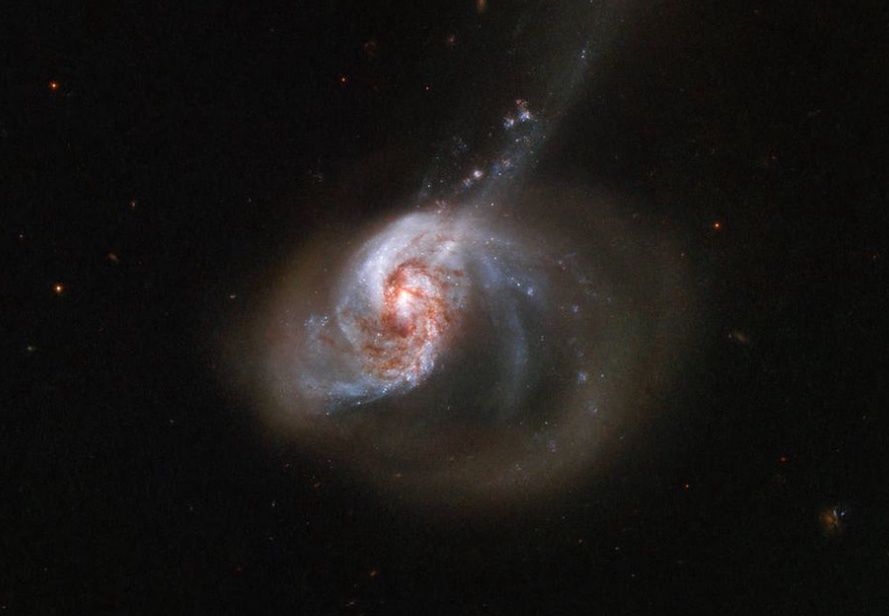 Fascynujące zdjęcie naukowców NASA. 200 mln lat świetnym od Drogi Mlecznej