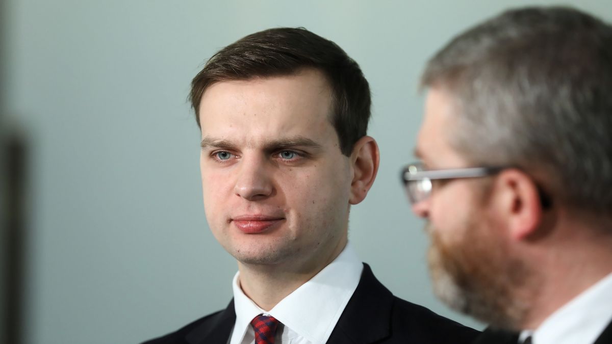 Jakub Kulesza kolejny raz skrytykował pomysłu jakichkolwiek obostrzeń 