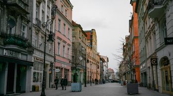 Pogoda w Poznaniu. Prognoza na piątek 8 maja. Chmury i chłodno, krótki deszcz w nocy