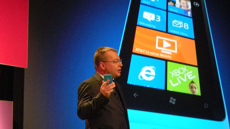 Elop smartfonowym monogamistą? Nie podoba mu się różnorodność 1