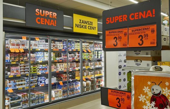 Kilkadziesiąt sklepów Biedronka omija już zakaz handlu w niedziele dzięki umowie z Pocztą Polską