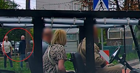 Wyskoczył z auta i się zaczęło. Doszło do rękoczynów. Jest nagranie