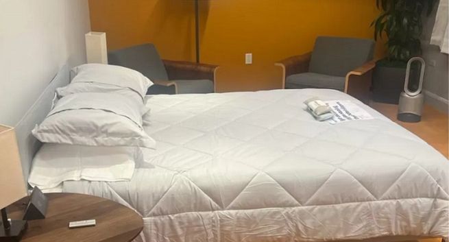 Elon Musk zamienia biuro Twittera w "hotel" dla pracowników