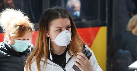 Grecja otworzyła granice. Koronawirus powrócił