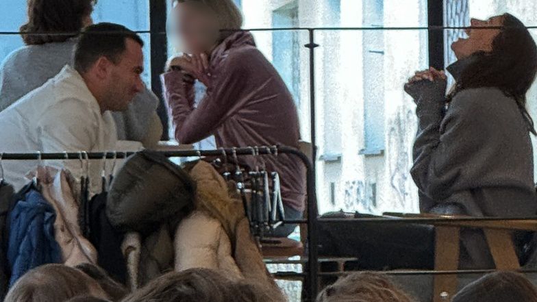 Klaudia Halejcio i jej narzeczony Oskar maszerują do lamborghini za milion