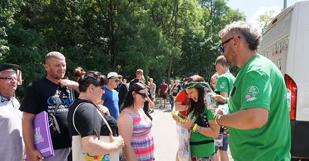 Bezpieczny powrót autem z festiwalu Woodstock - relacja z badania Promiler