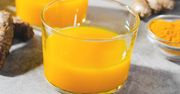 Woda z kurkumą. Ekspertka wyjaśnia, jak naprawdę wpływa na organizm