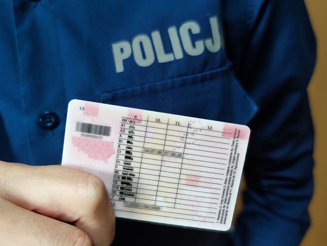 Osiem lat jeździł na lewym prawku. Wpadł podczas rutynowej kontroli