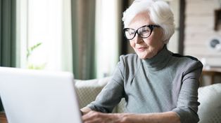 Seniorzy i sztuczna inteligencja. W Białymstoku odbyła się jubileuszowa konferencja Obywatelskiego Parlamentu Seniorów w Białymstoku