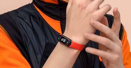Czy Xiaomi Mi Band naprawdę nie ma konkurencji?