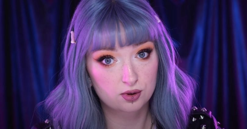 Red Lipstick Monster otwiera się na temat mięśniaka macicy
