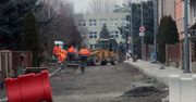 Legnica: Trwa remont ulicy Słonecznej. Obecnie jest układany chodnik