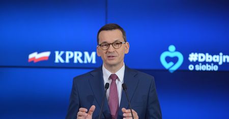 Koronawirus. Bez maseczek na ulicach, siłownie i kina otwarte, zgoda na organizację wesel. Ważne zmiany