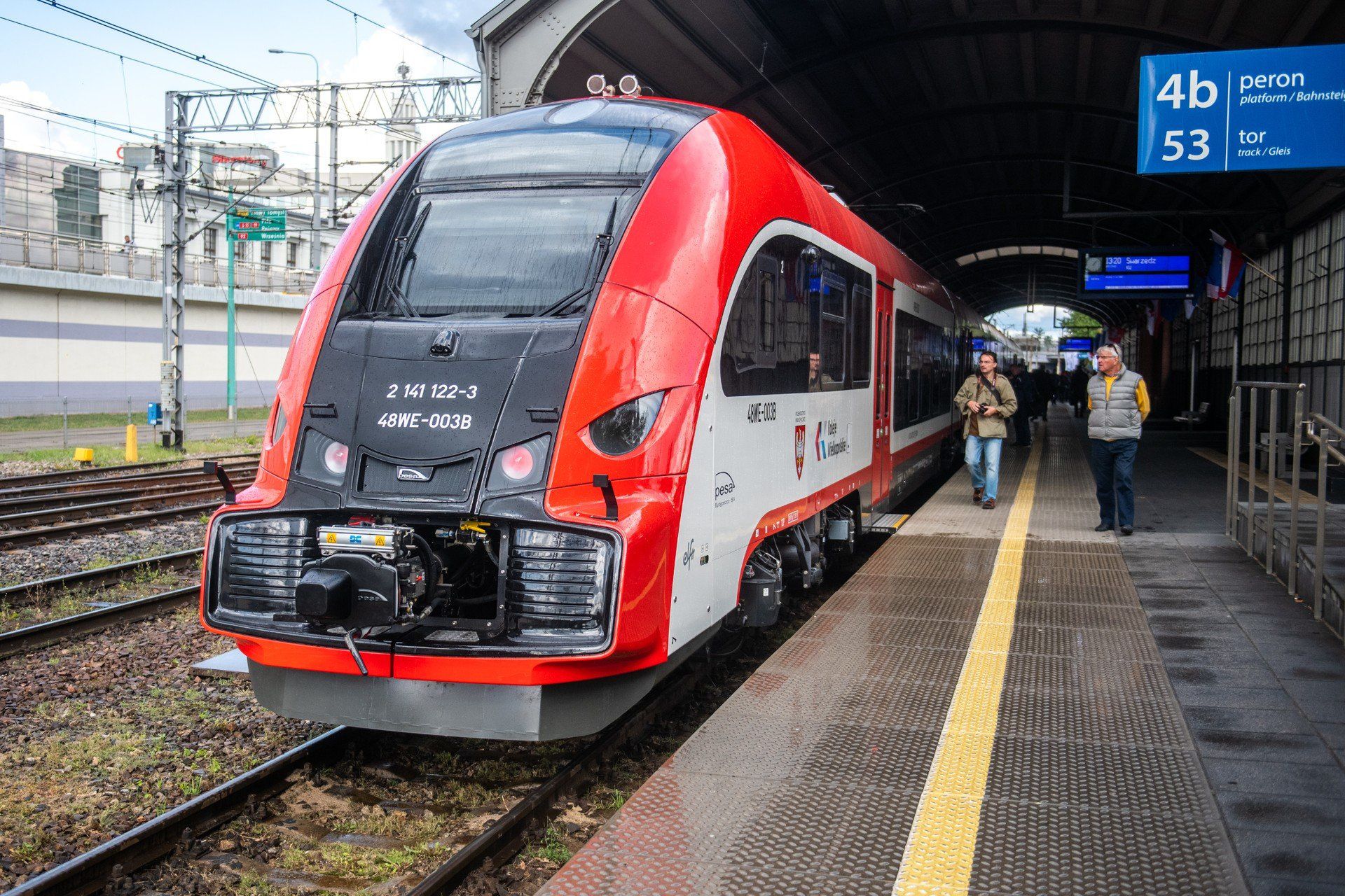 Nowe pociągi Kolei Wielkopolskich już wożą pasażerów