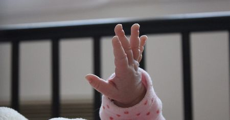 Niemowlę zaatakowane ostrym narzędziem. 29-latek odpowie za usiłowanie zabójstwa