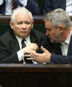 Napięcie w PiS. Partia trzyma na dystans Ardanowskiego, w tle afera z Pegasusem