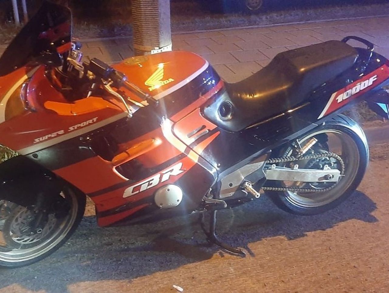 Radom: Motocykl z fałszywą tablicę kupioną w Internecie. To nie koniec